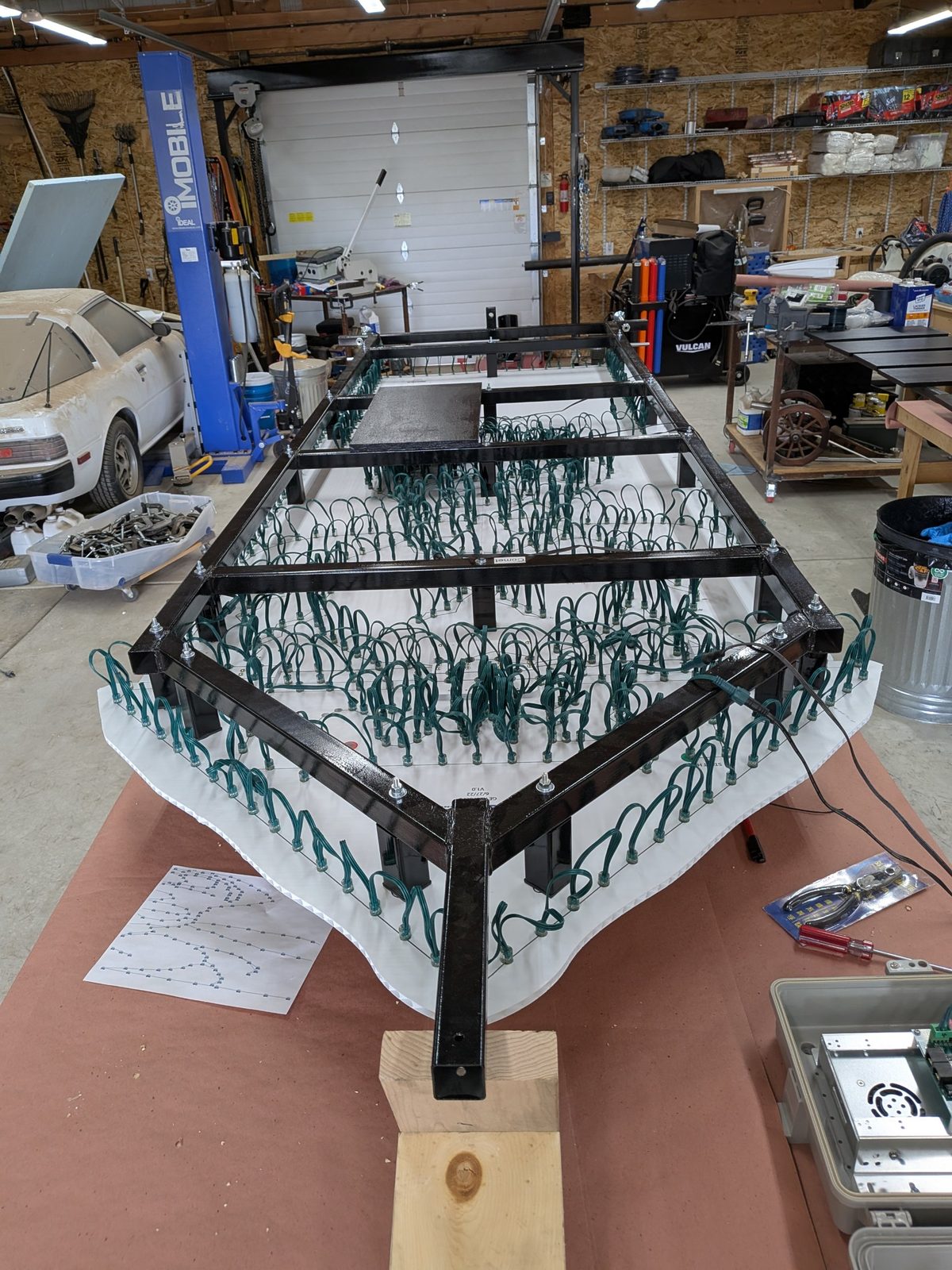 Reindeer frame top-down, showing the pixel grid build